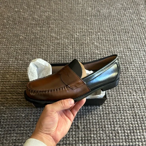 NEW! G.H. Bass “Logan” Colorblock Weejuns Loafers - Picture 5 of 16